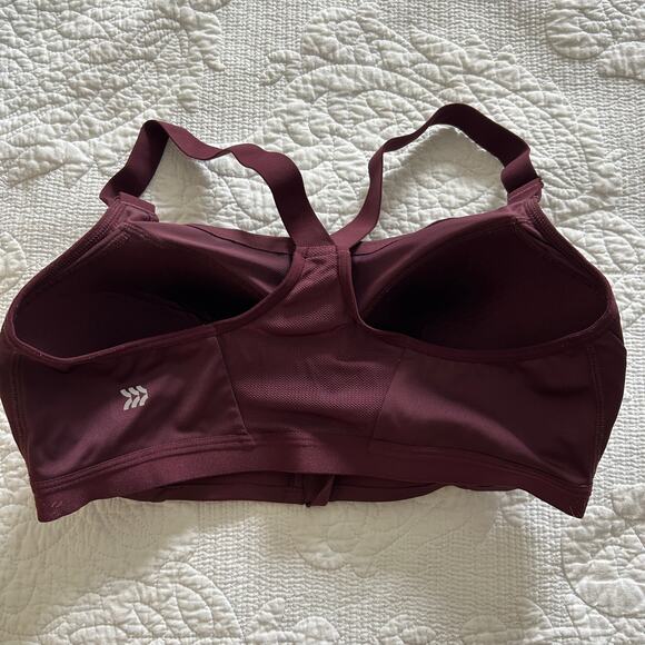 Lot of 3 All in Motion Front Zip Sports Bras 38C Pre-owned - Picture 5 of 14